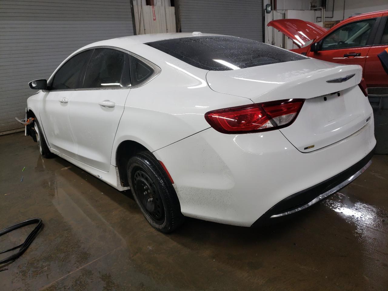 2015 CHRYSLER 200 LIMITE - Image 2