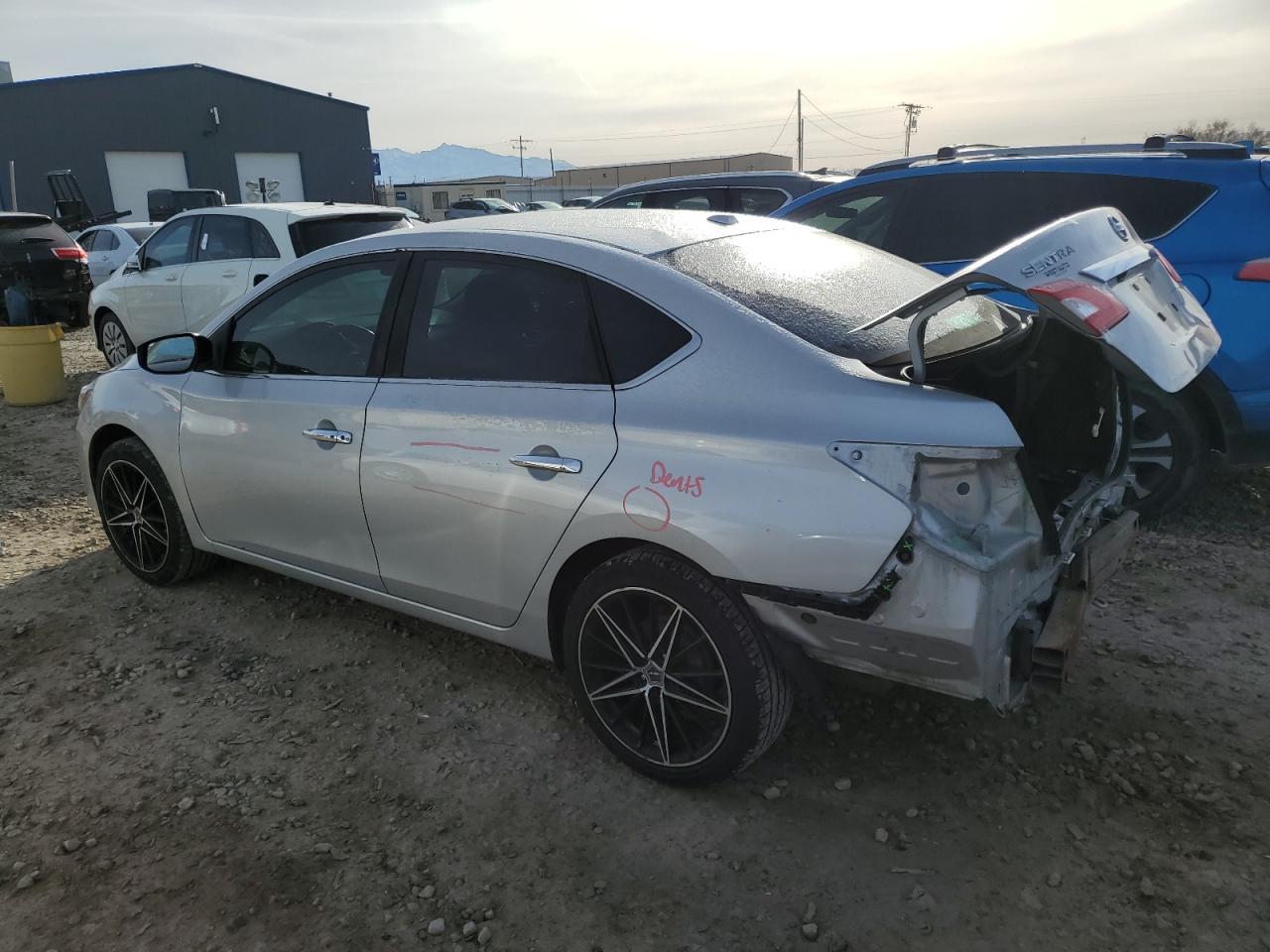 2017 NISSAN SENTRA S - Фото 2