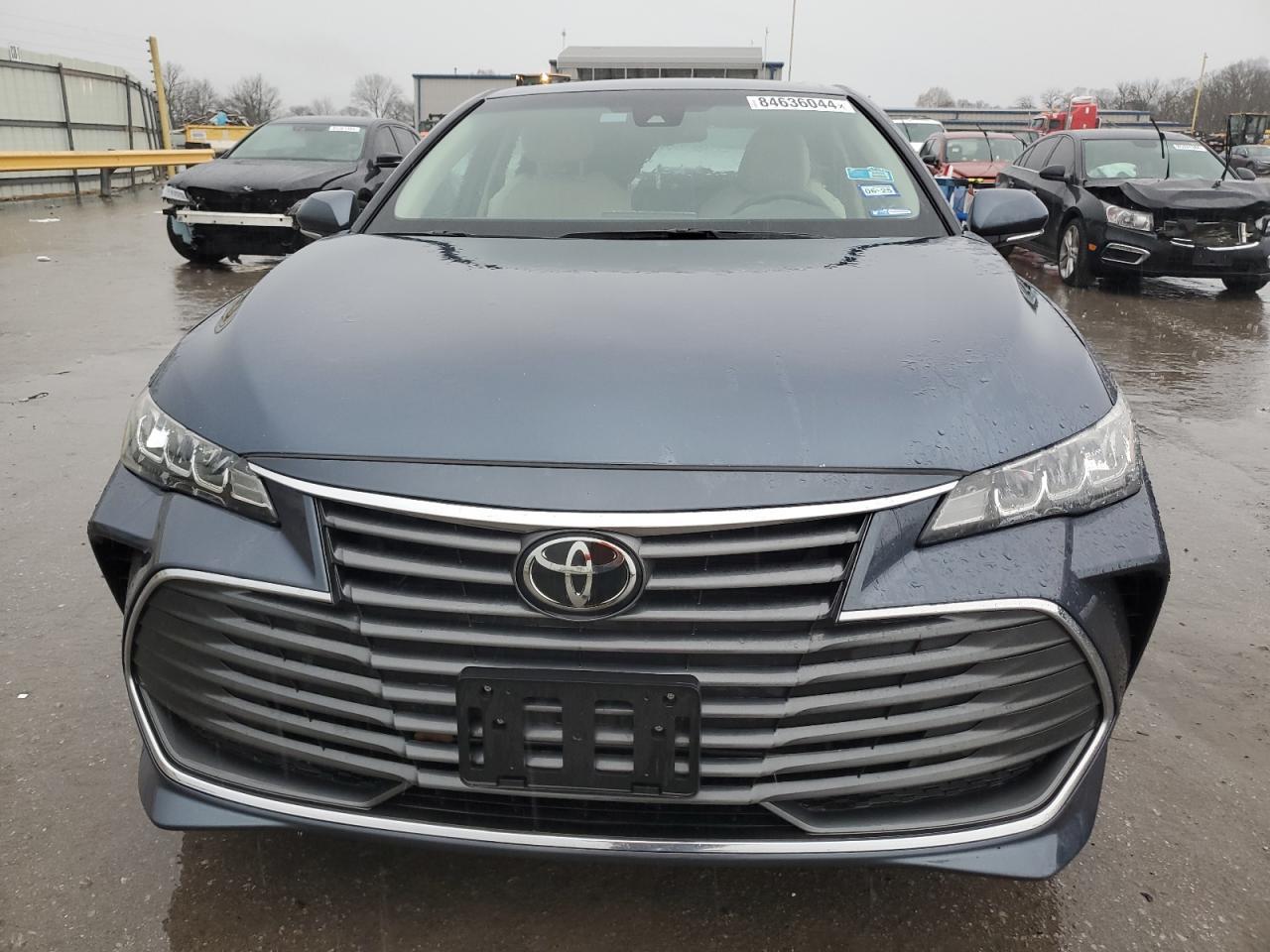 2022 TOYOTA AVALON XLE - Image 5