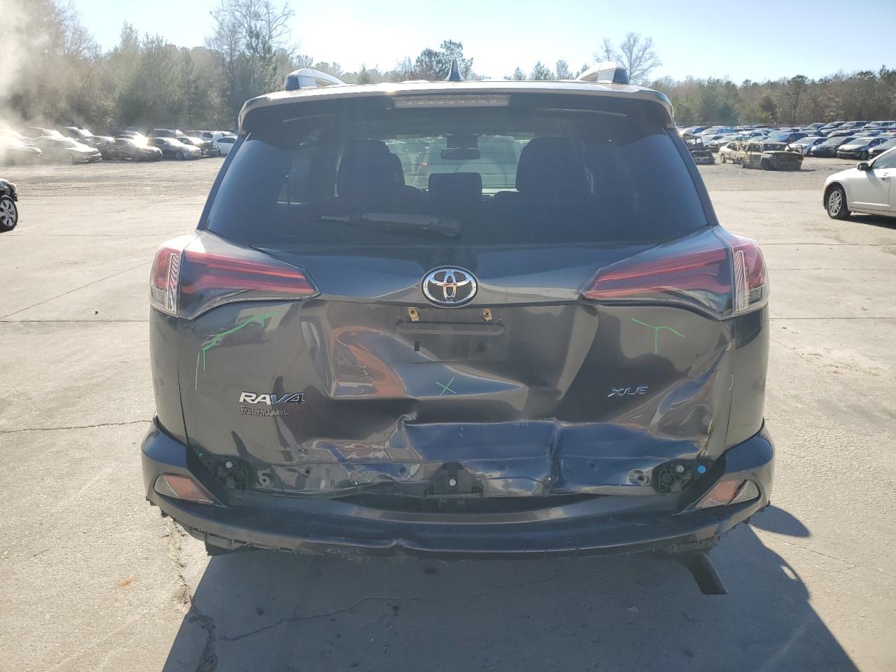 2016 TOYOTA RAV4 XLE - Фото 6
