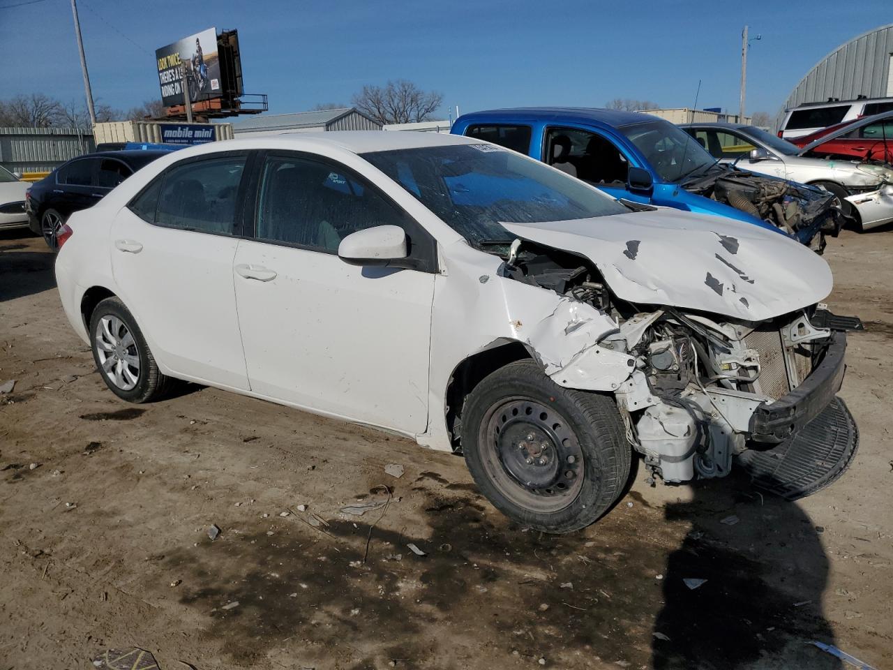 2015 TOYOTA COROLLA L - Image 4