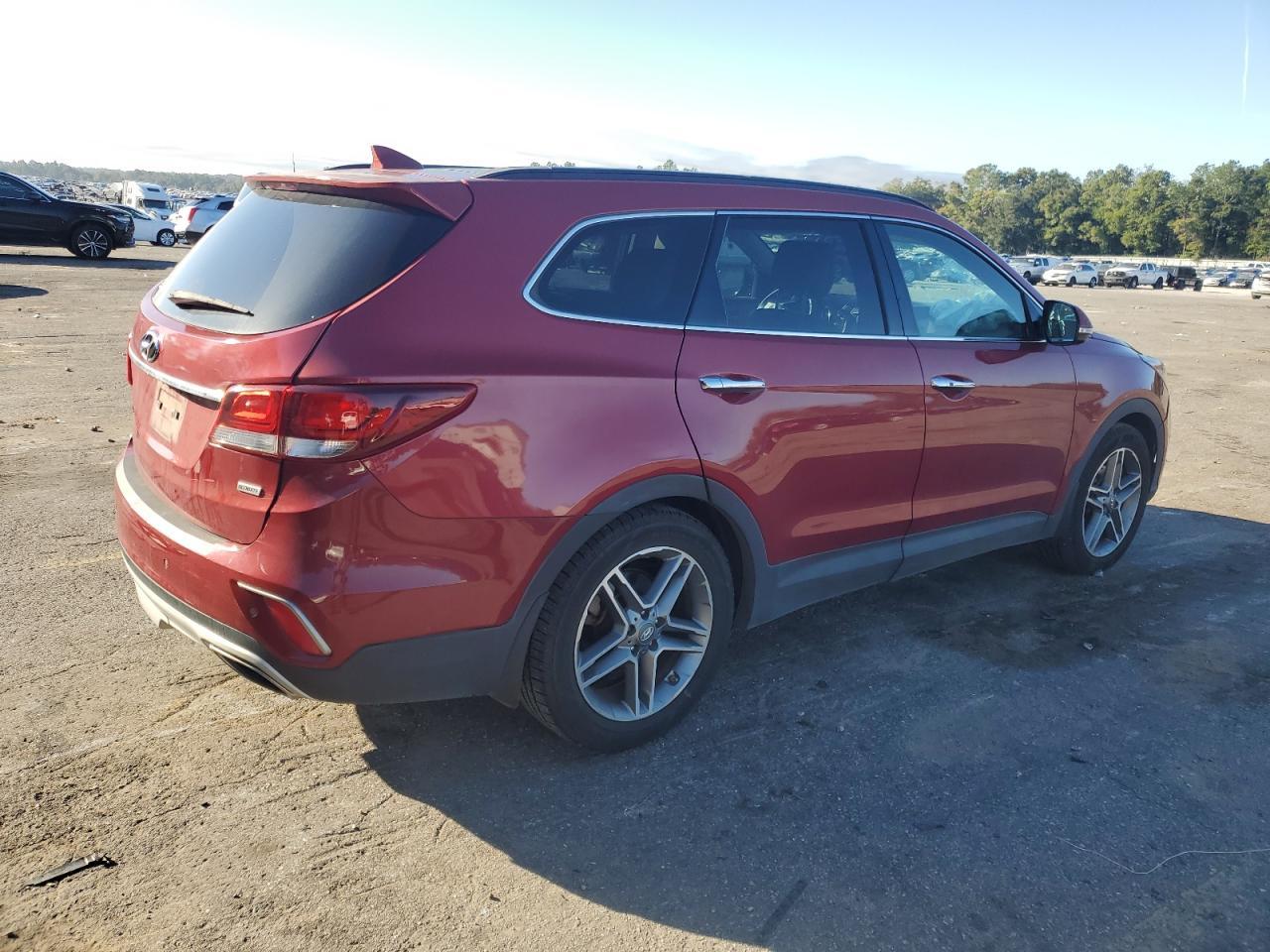 2017 HYUNDAI SANTA FE S - Image 3