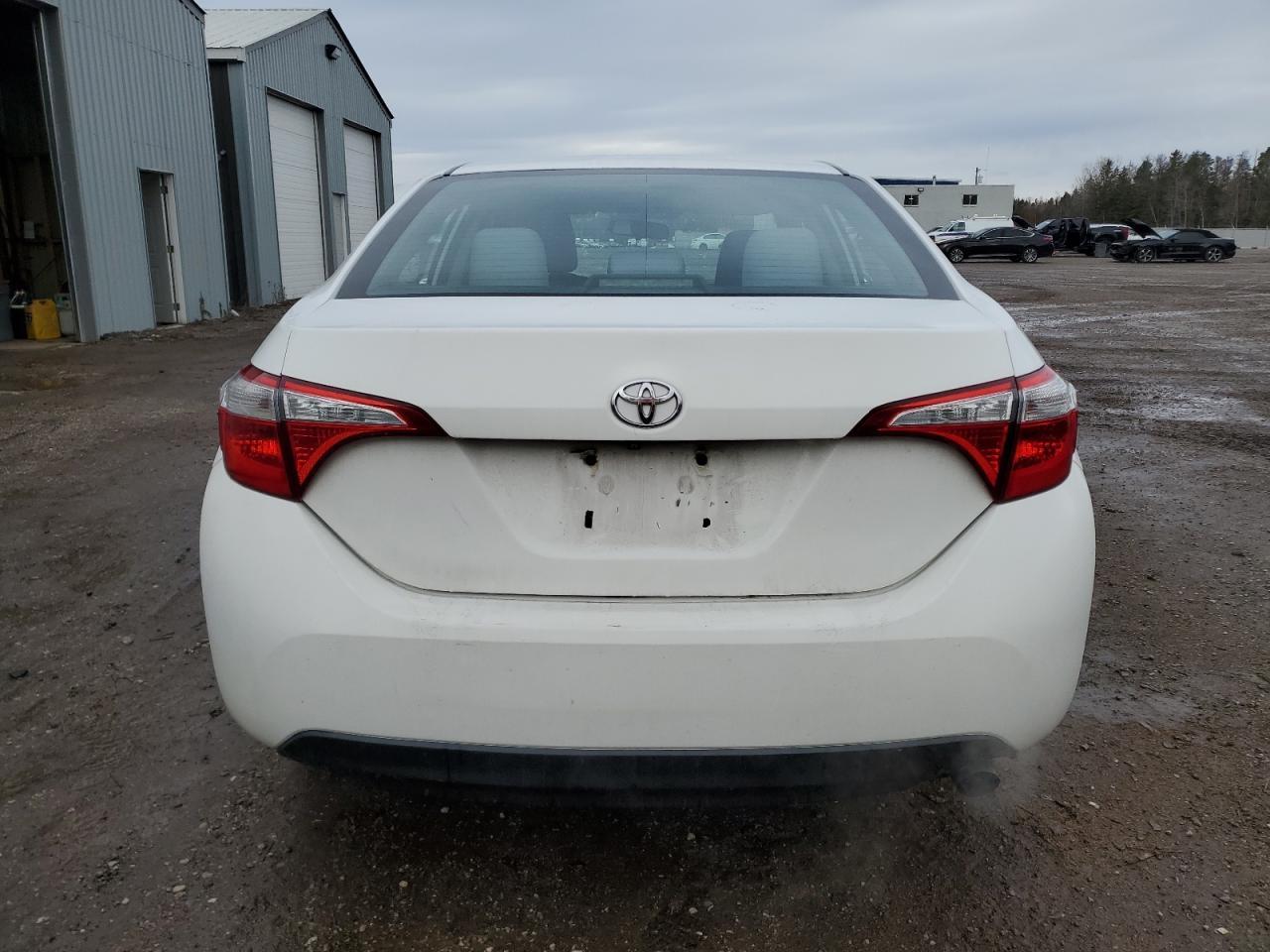 2015 TOYOTA COROLLA L - Image 6