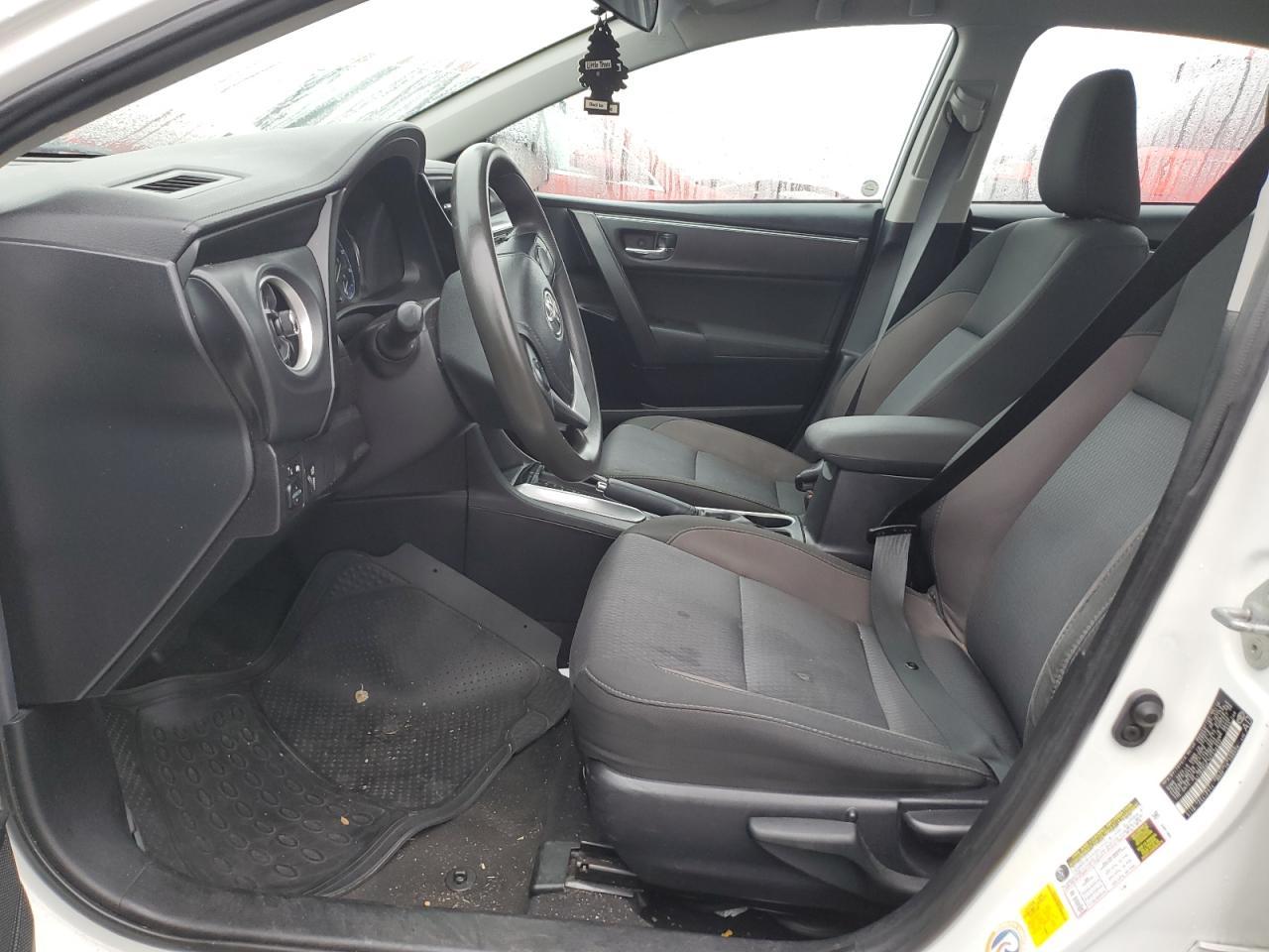 2019 TOYOTA COROLLA L - Image 7
