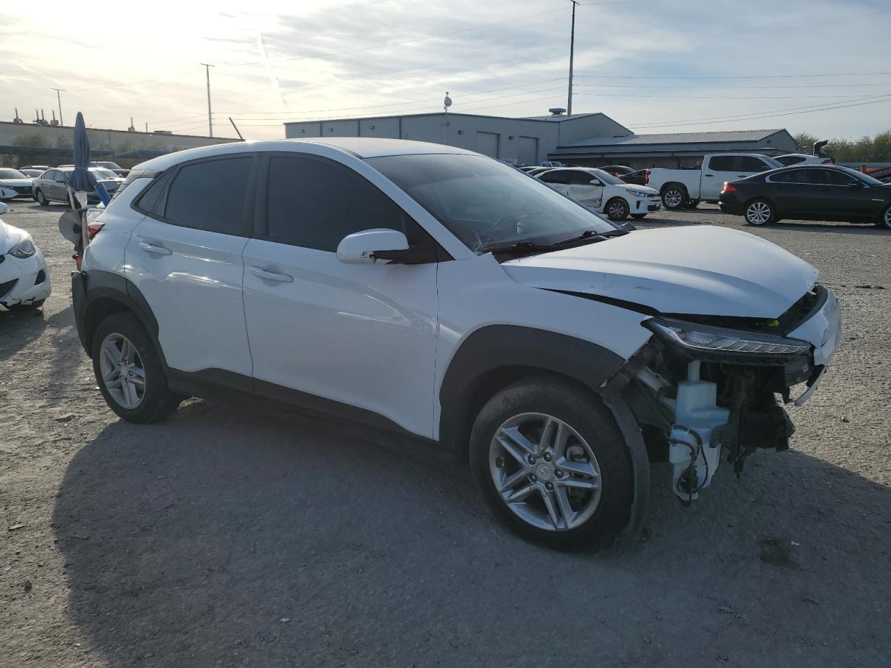 2020 HYUNDAI KONA SE - Фото 4