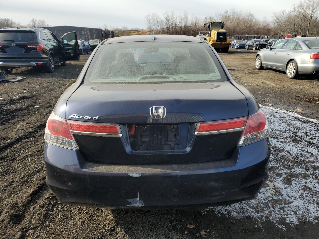 2012 HONDA ACCORD EXL - Image 6