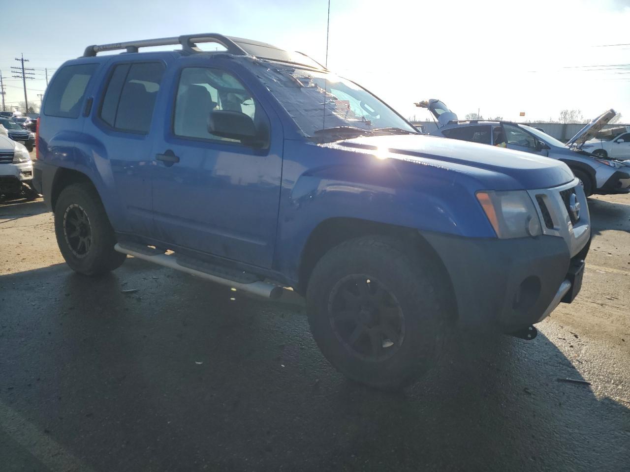 2015 NISSAN XTERRA X - Image 4