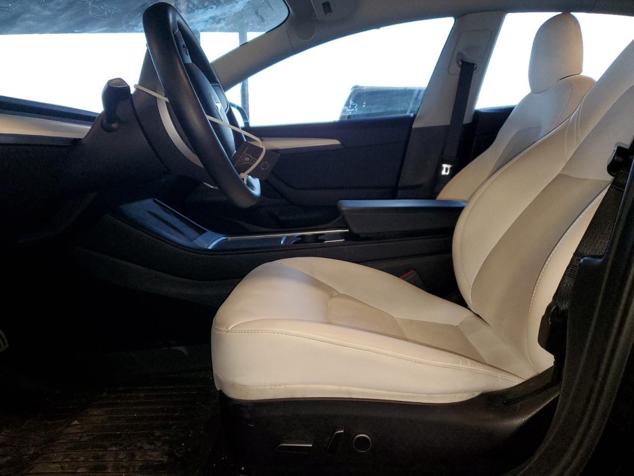 2022 TESLA MODEL 3 - Image 7
