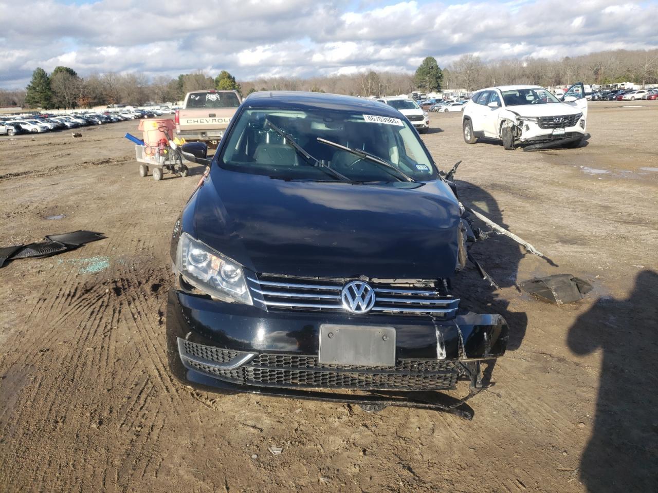 2013 VOLKSWAGEN PASSAT SE - Image 5