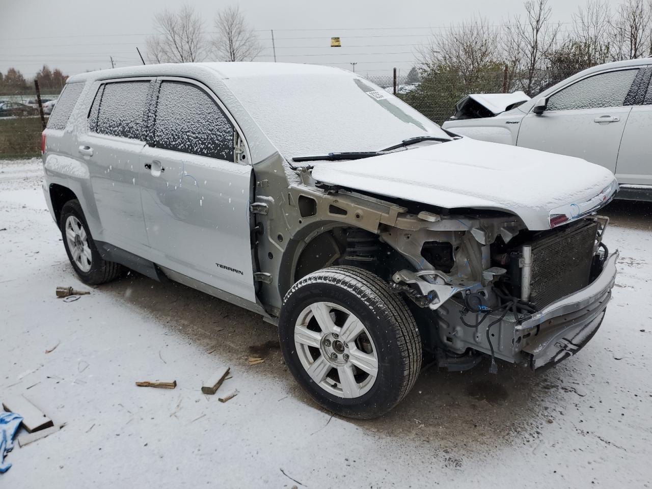 2016 GMC TERRAIN SL - Image 4