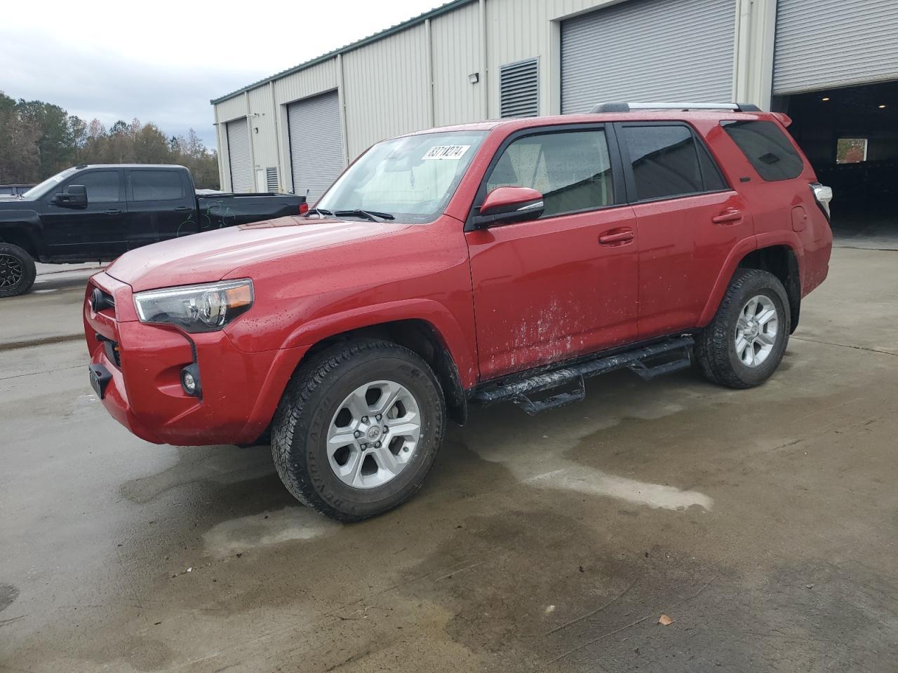 2022 TOYOTA 4RUNNER SR