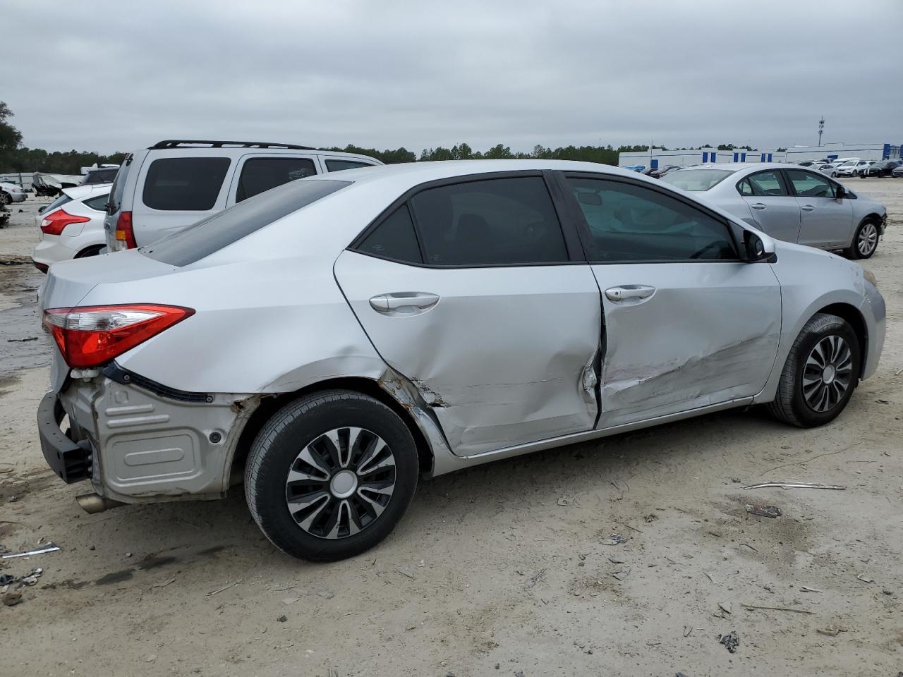 2014 TOYOTA COROLLA L - Фото 3