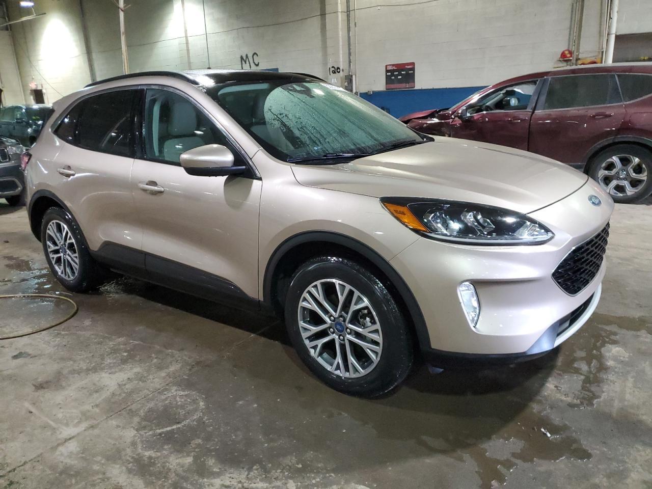 2020 FORD ESCAPE SEL - Image 4