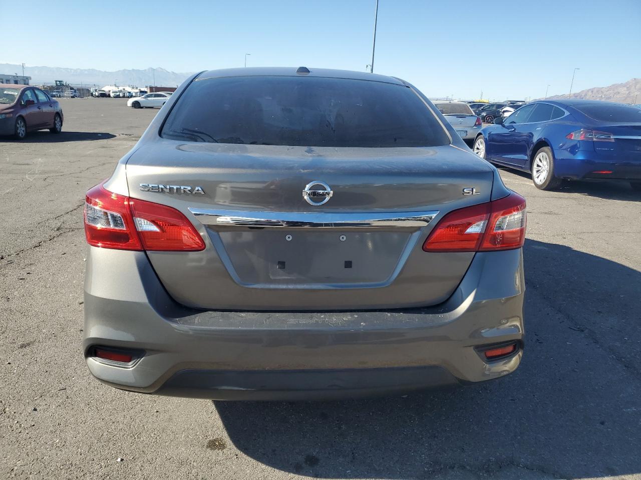 2017 NISSAN SENTRA S - Фото 6