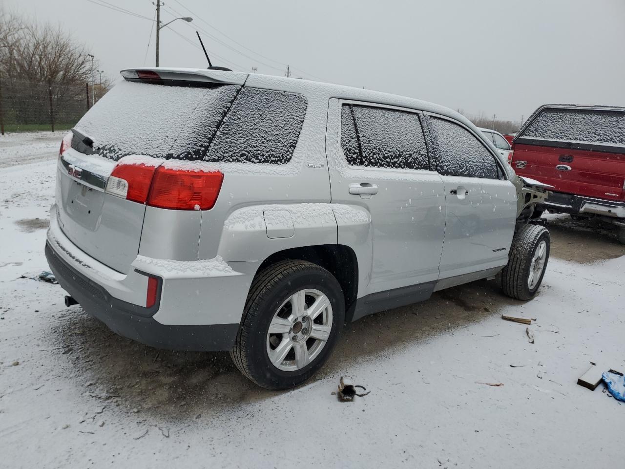 2016 GMC TERRAIN SL - Image 3