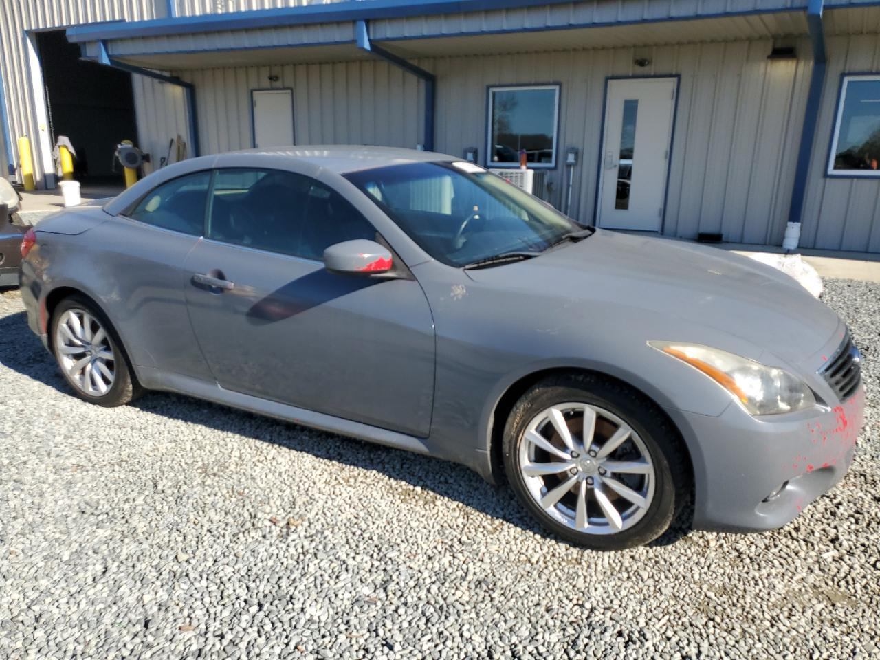 2012 INFINITI G37 BASE - Image 4