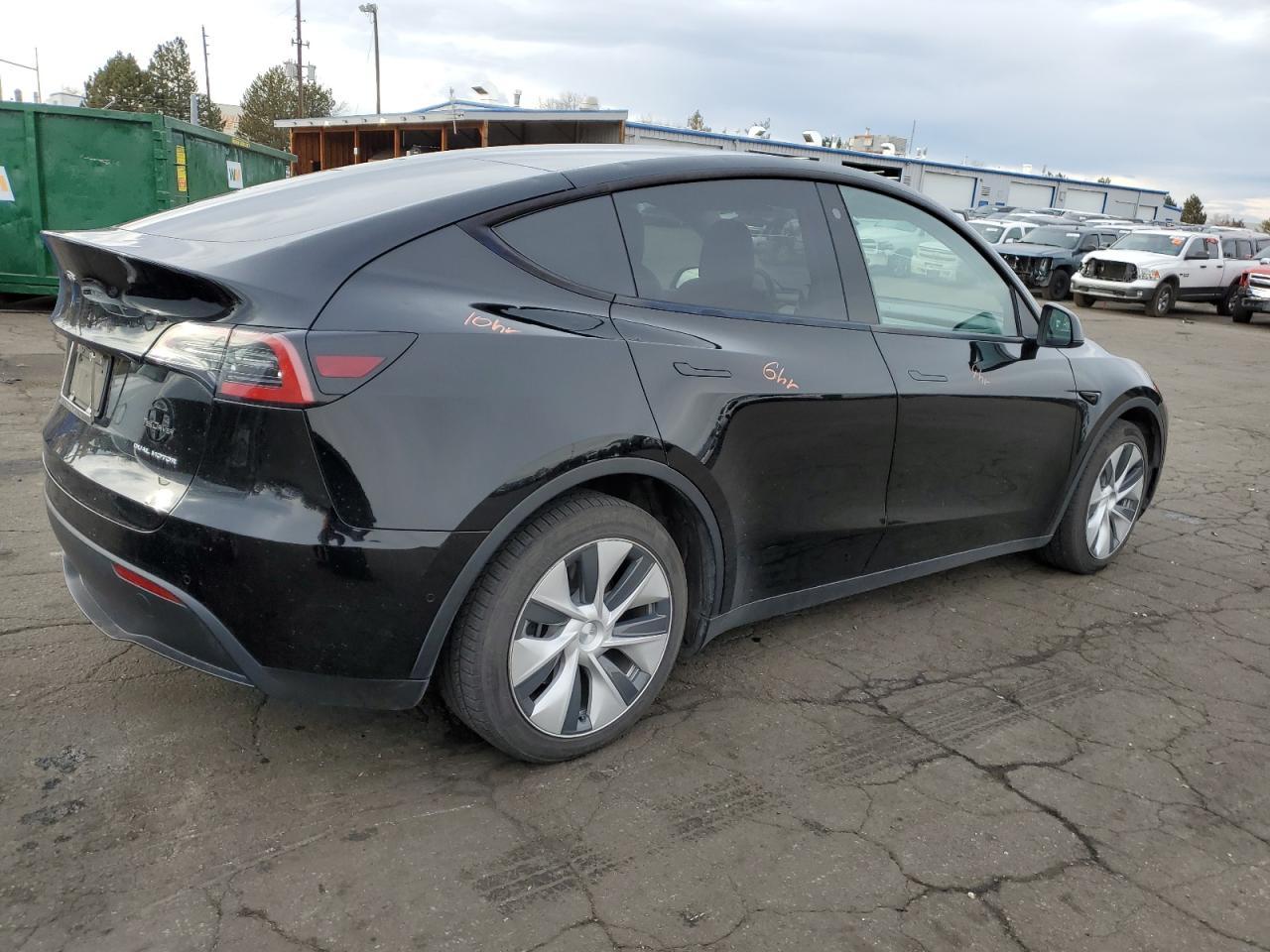 2022 TESLA MODEL Y - Image 3