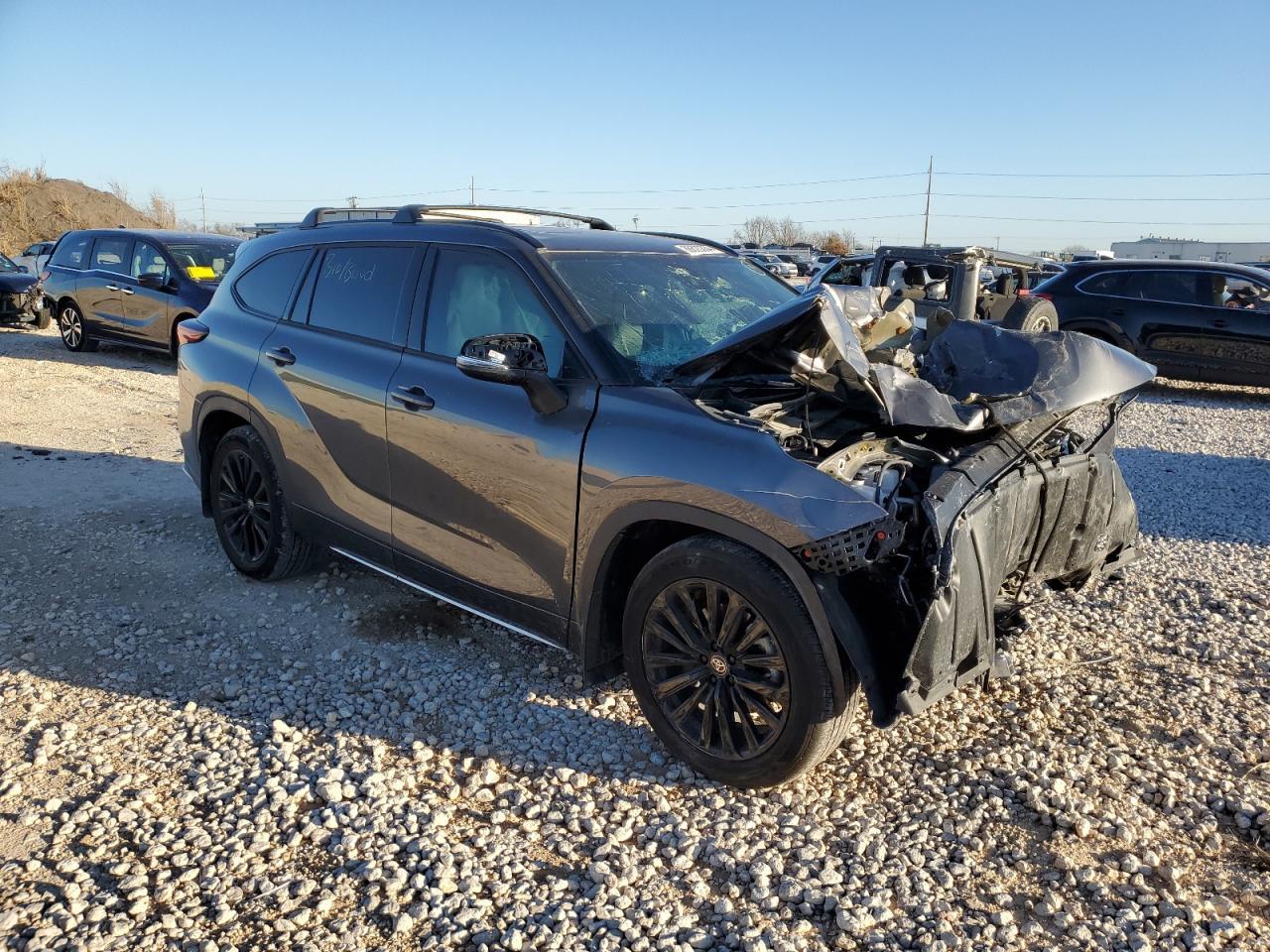 2024 TOYOTA HIGHLANDER - Фото 4