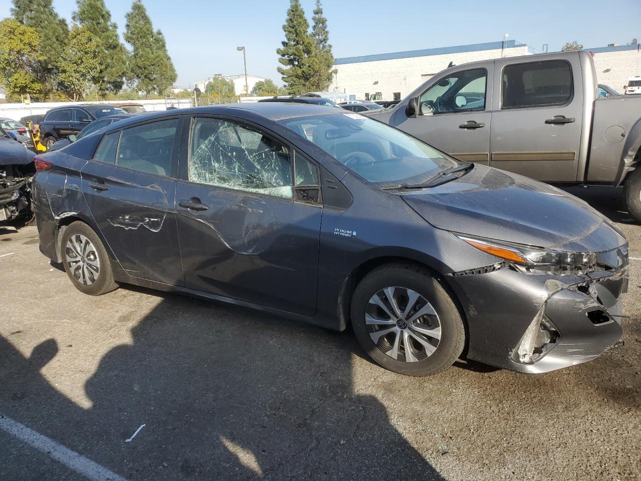 2022 TOYOTA PRIUS PRIM - Image 4