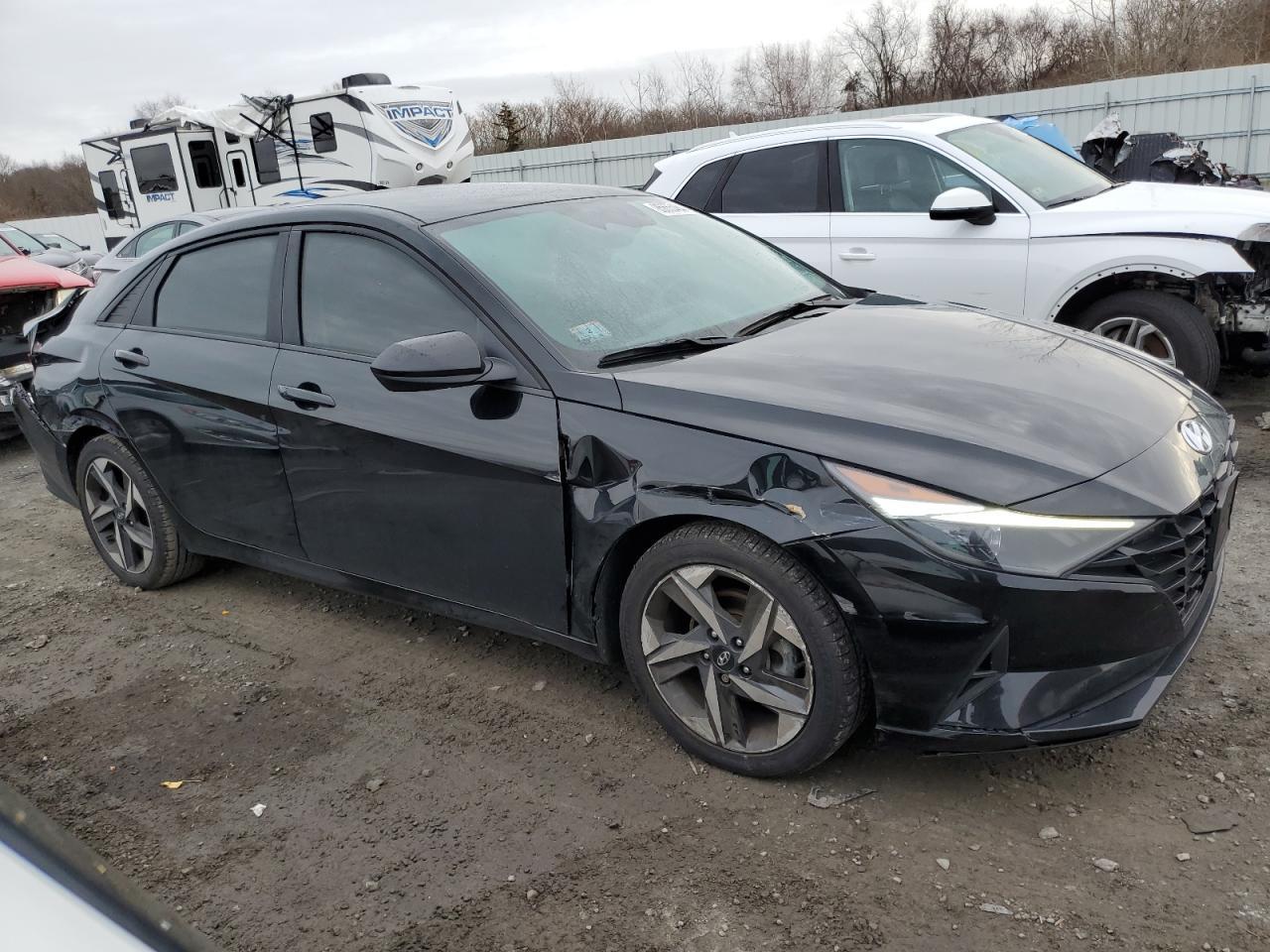 2023 HYUNDAI ELANTRA SE - Image 4