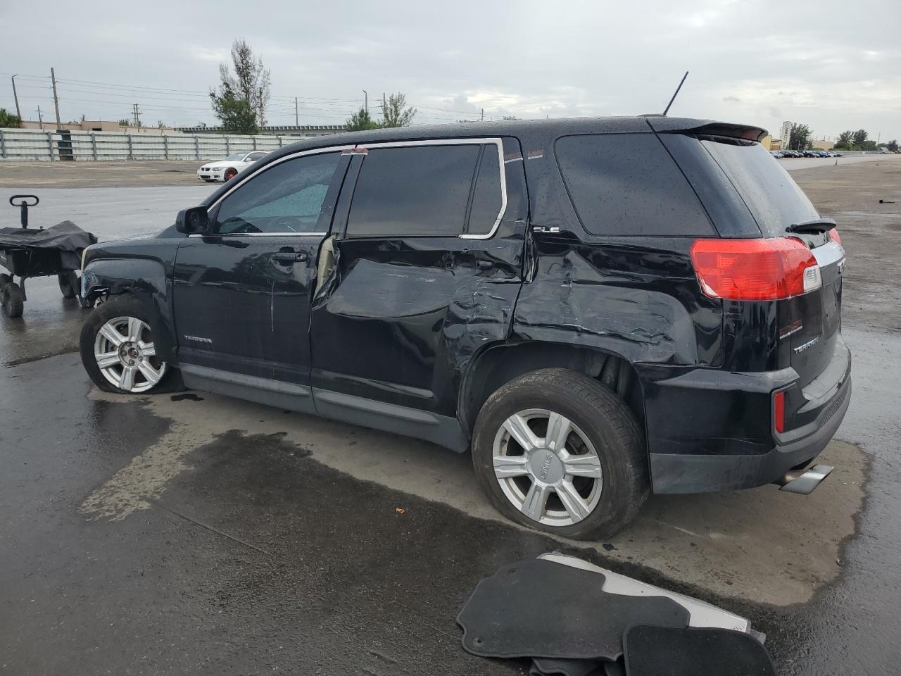 2016 GMC TERRAIN SL - Image 2