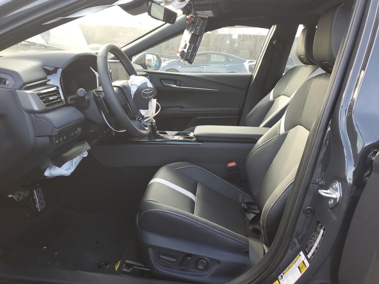 2025 TOYOTA CAMRY XSE - Фото 7