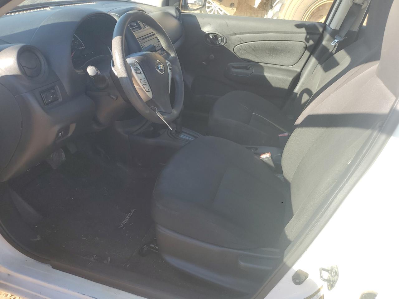 2016 NISSAN VERSA S - Image 7