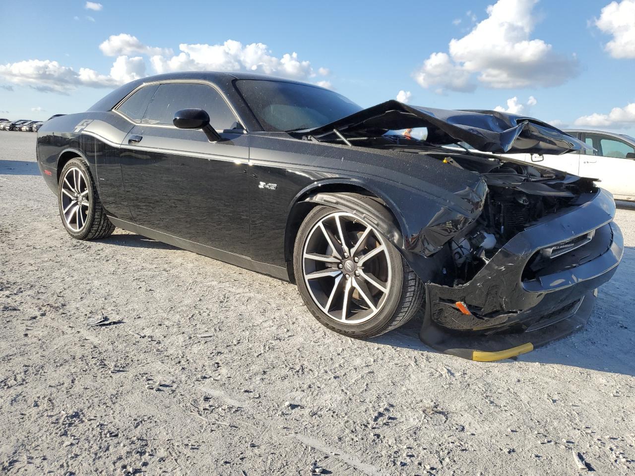 2023 DODGE CHALLENGER - Фото 4