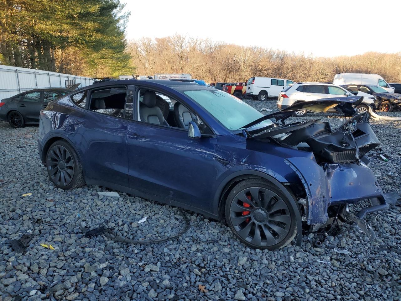2022 TESLA MODEL Y - Image 4