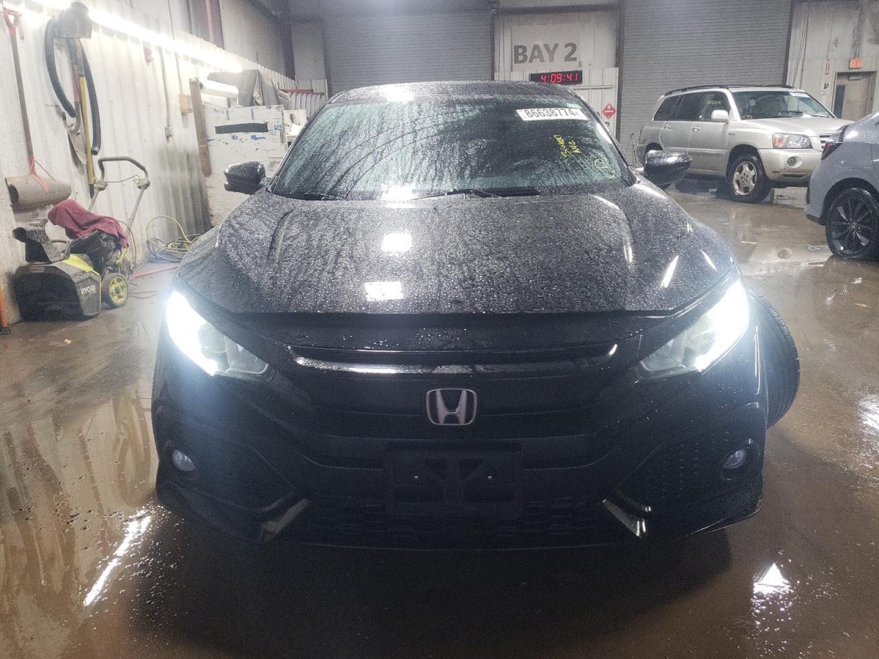 2018 HONDA CIVIC EX - Image 5