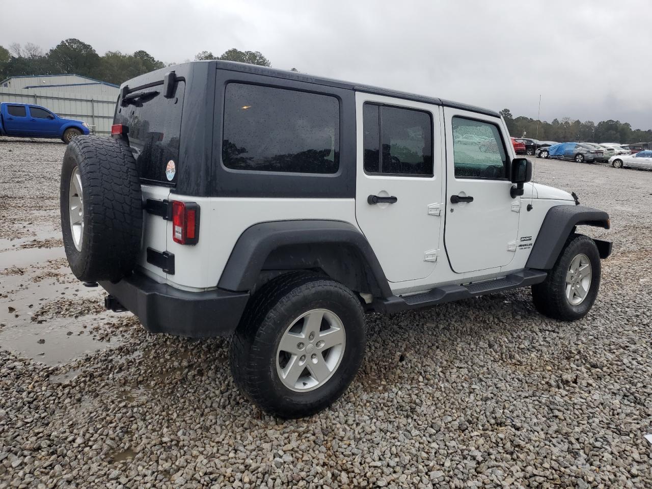 2017 JEEP WRANGLER U - Image 3