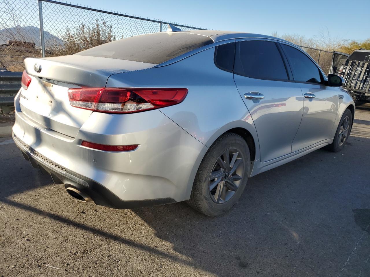 2020 KIA OPTIMA LX - Image 3