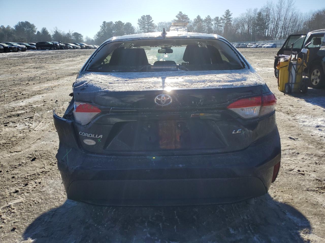 2020 TOYOTA COROLLA LE - Image 6