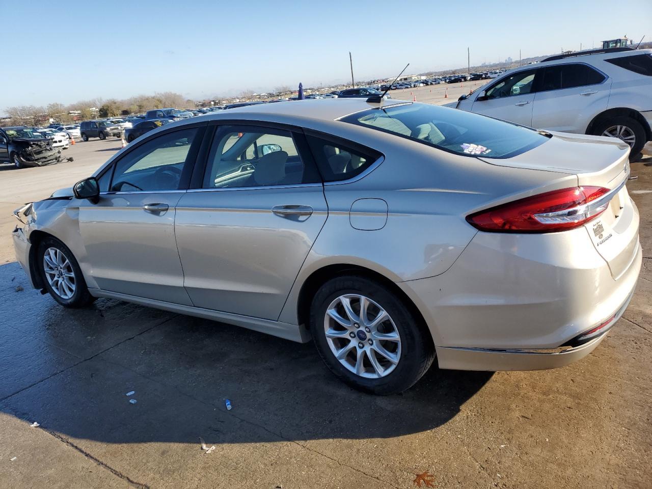 2017 FORD FUSION S - Фото 2