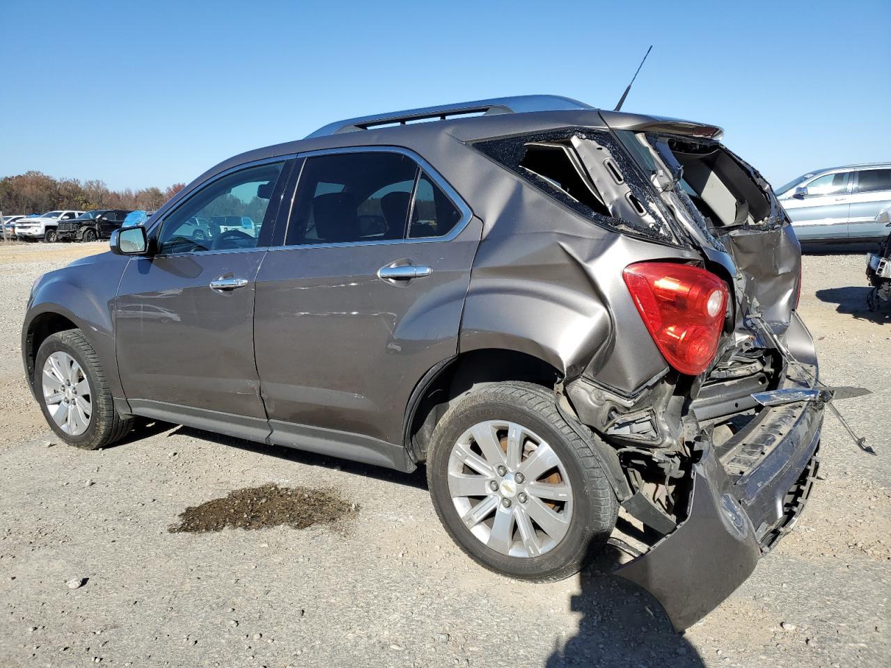 2011 CHEVROLET EQUINOX LT - Фото 2