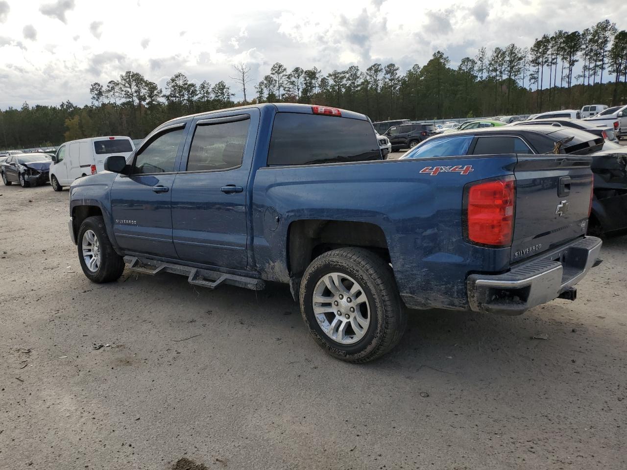 2016 CHEVROLET SILVERADO - Фото 2