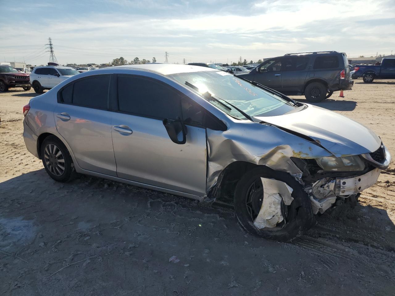 2015 HONDA CIVIC LX - Фото 4