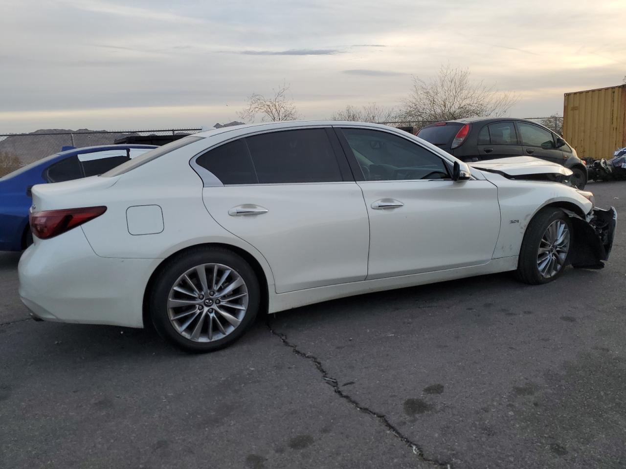 2019 INFINITI Q50 LUXE - Фото 3