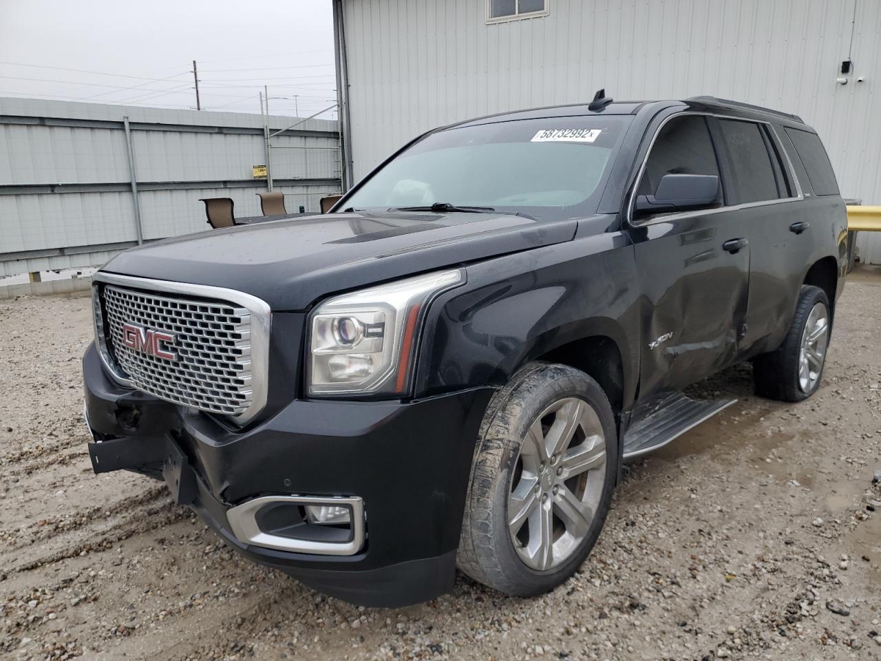 2016 GMC YUKON SLT - Фото 2