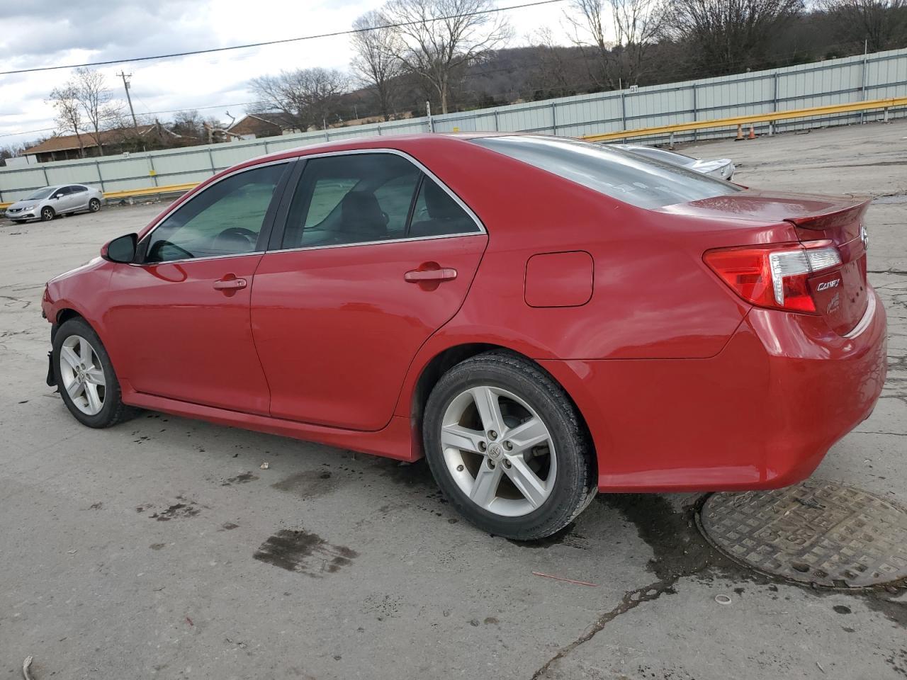 2013 TOYOTA CAMRY L - Image 2