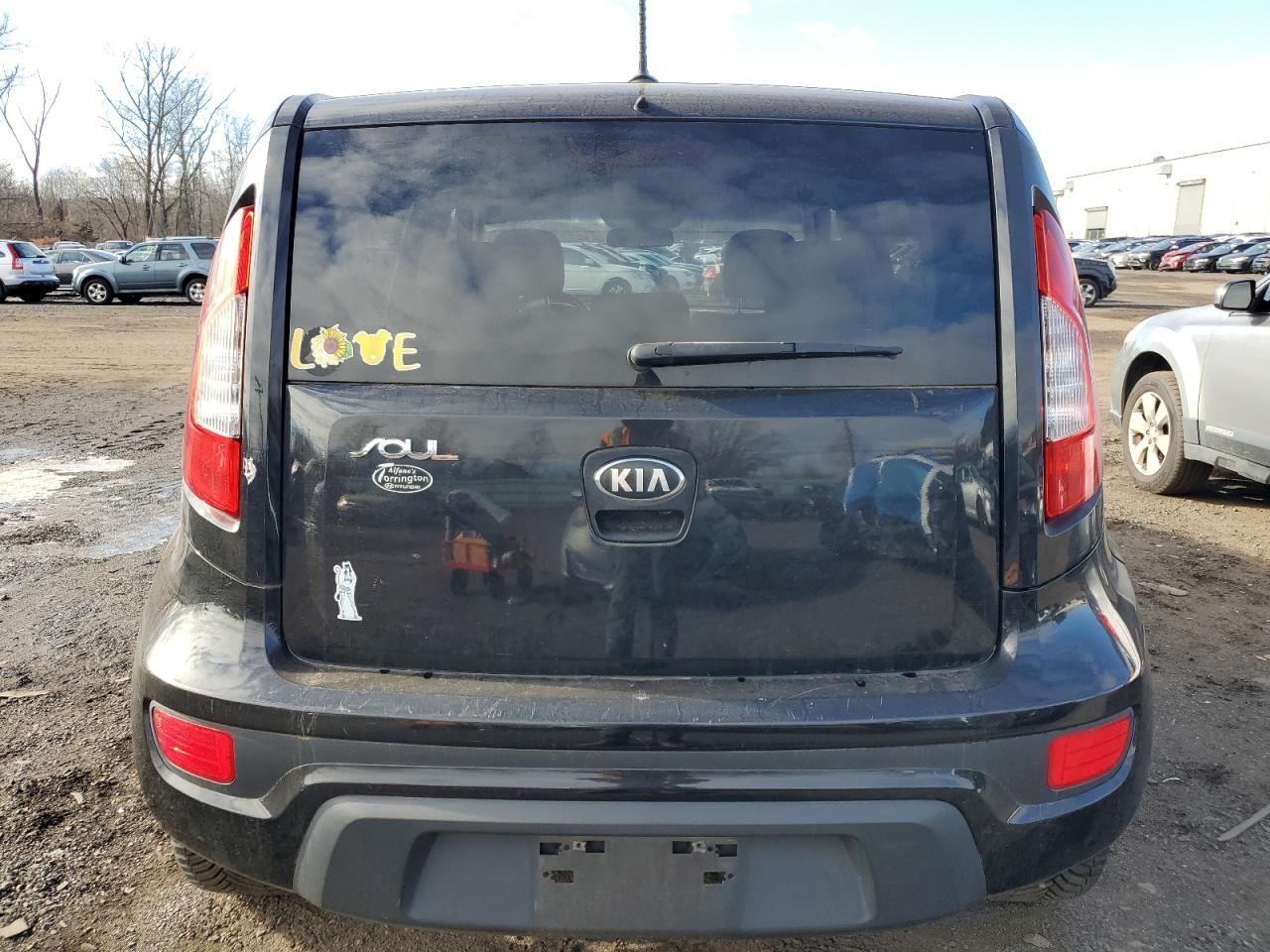 2013 KIA SOUL + - Фото 6