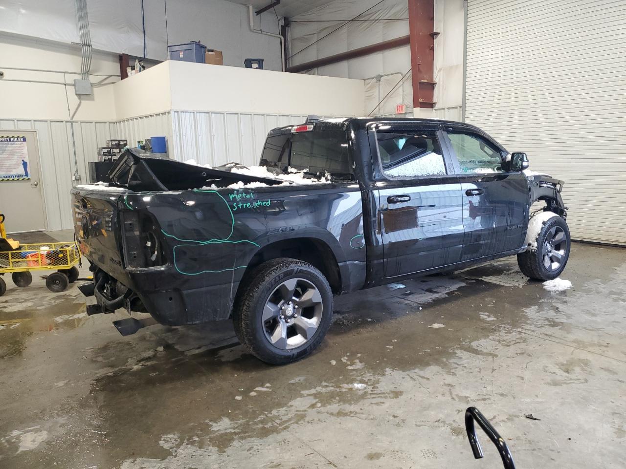 2019 RAM 1500 BIG H - Фото 3