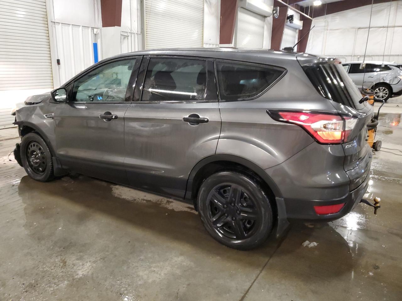 2017 FORD ESCAPE S - Image 2