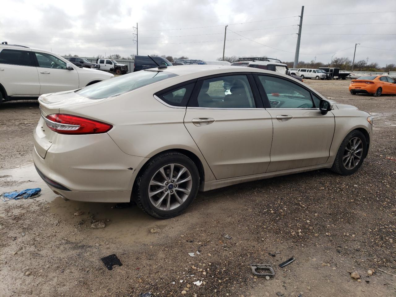 2017 FORD FUSION SE - Фото 3