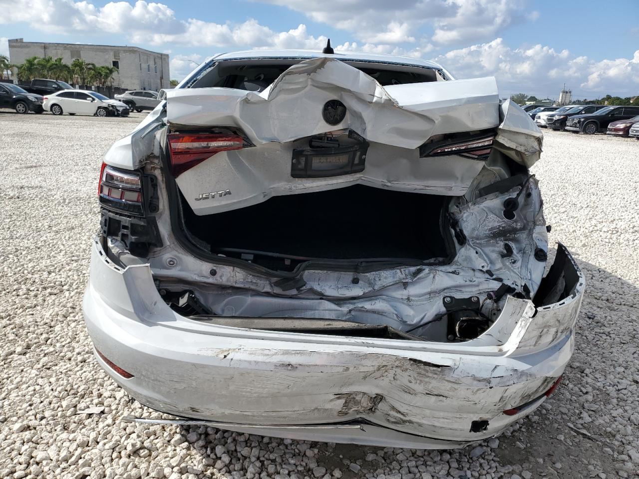 2019 VOLKSWAGEN JETTA SEL - Фото 6