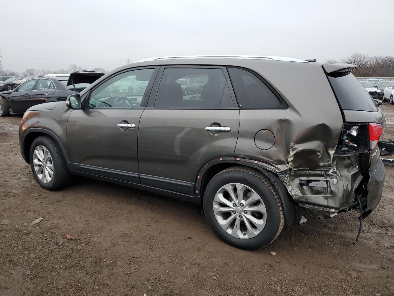 2015 KIA SORENTO EX - Image 2