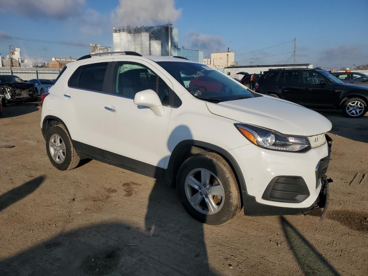2019 CHEVROLET TRAX 1LT - Фото 4