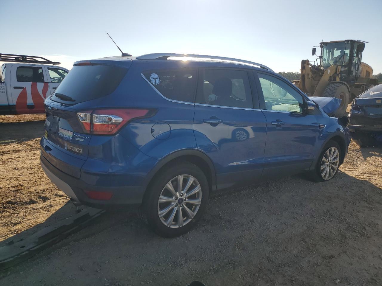 2017 FORD ESCAPE TIT - Image 3
