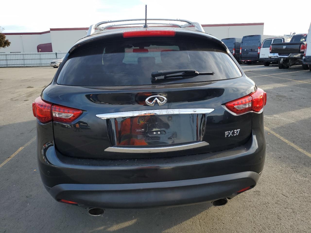 2013 INFINITI FX37 - Image 6