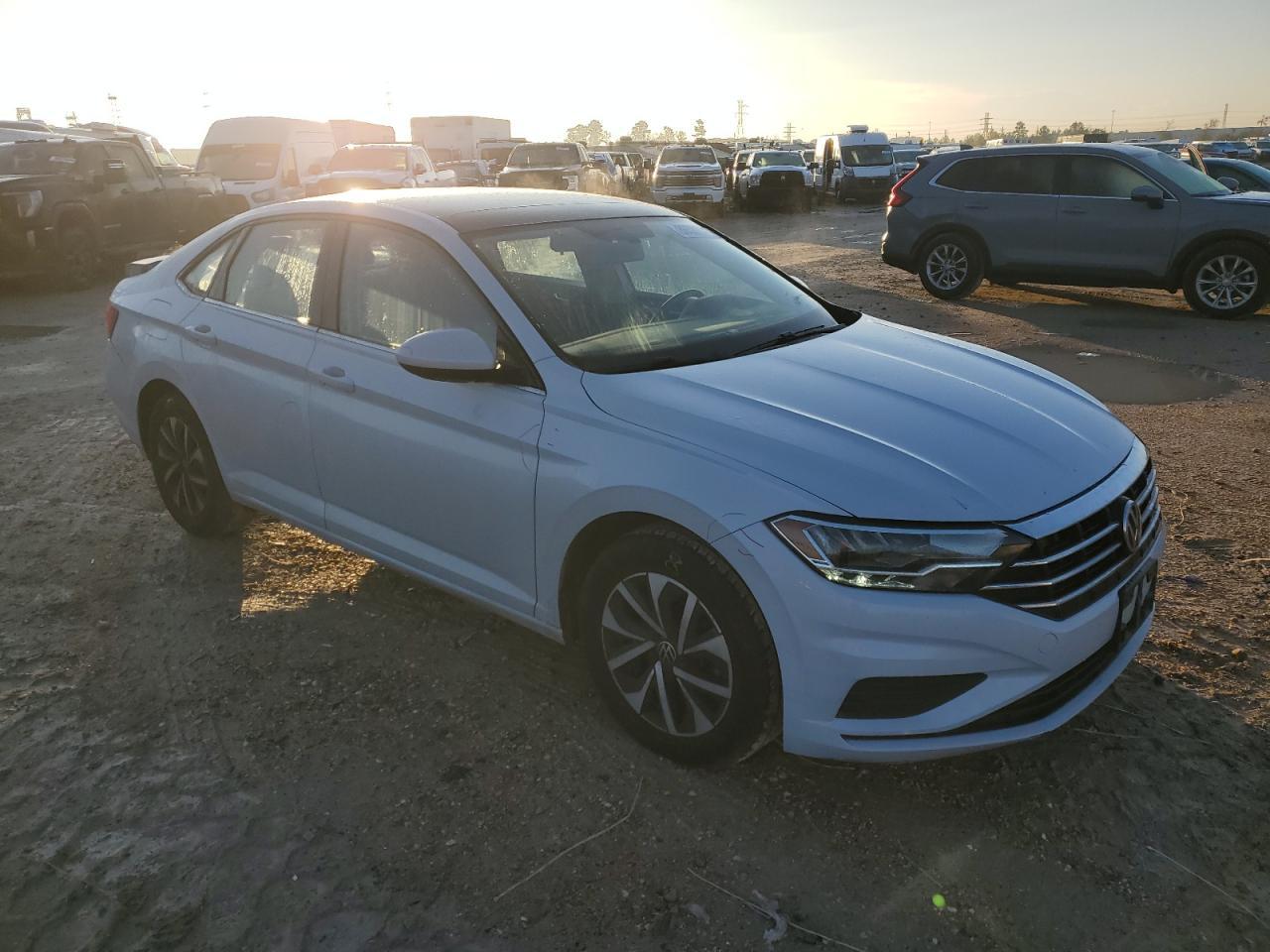 2019 VOLKSWAGEN JETTA S - Image 4